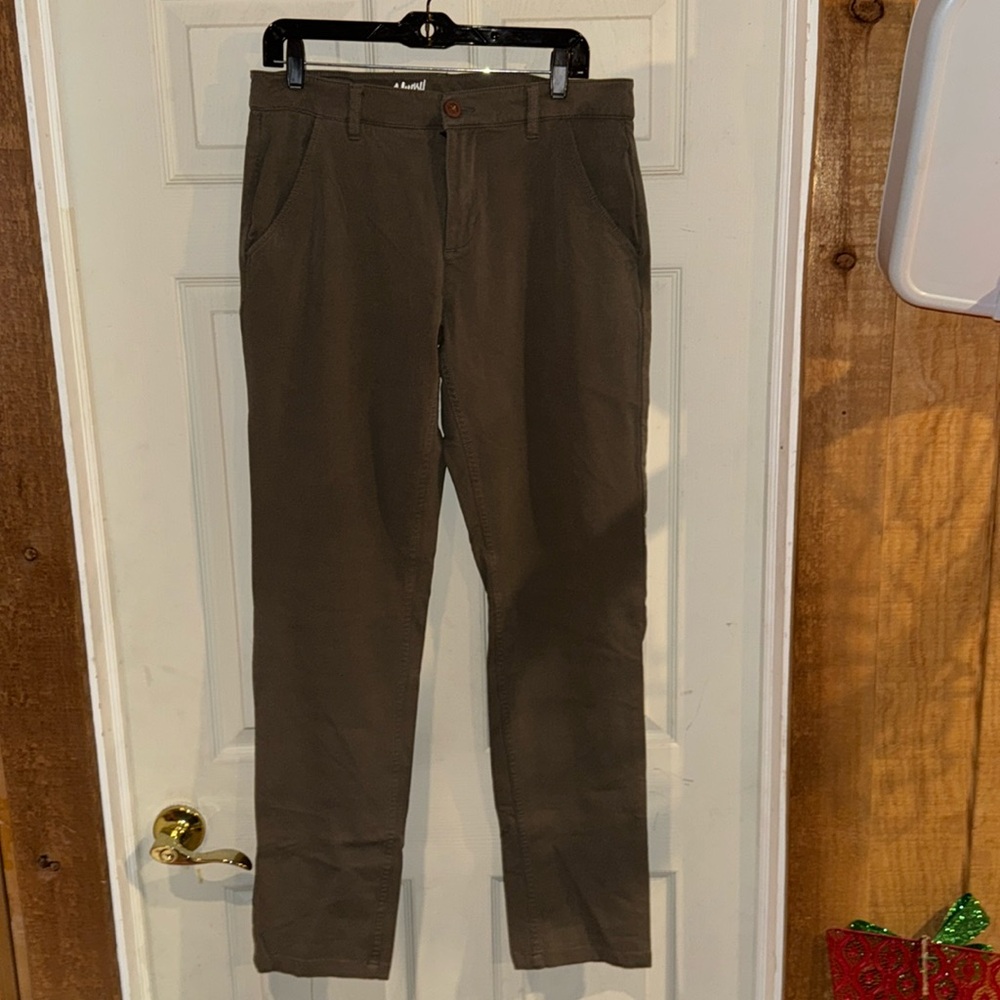 Mugsy Chinos - Olive Green - Size 33x34